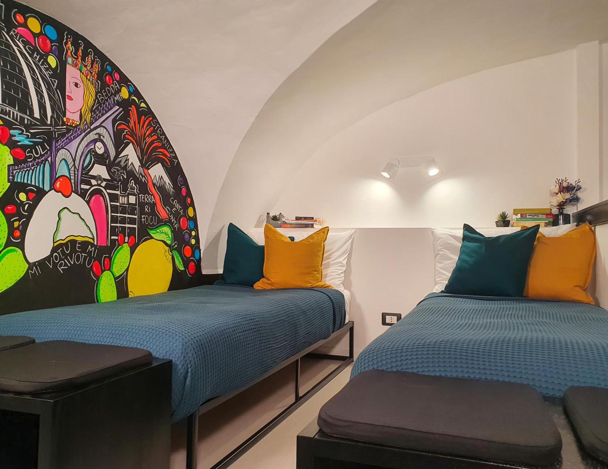 Downsouth Catania Guest House And Gallery Екстериор снимка